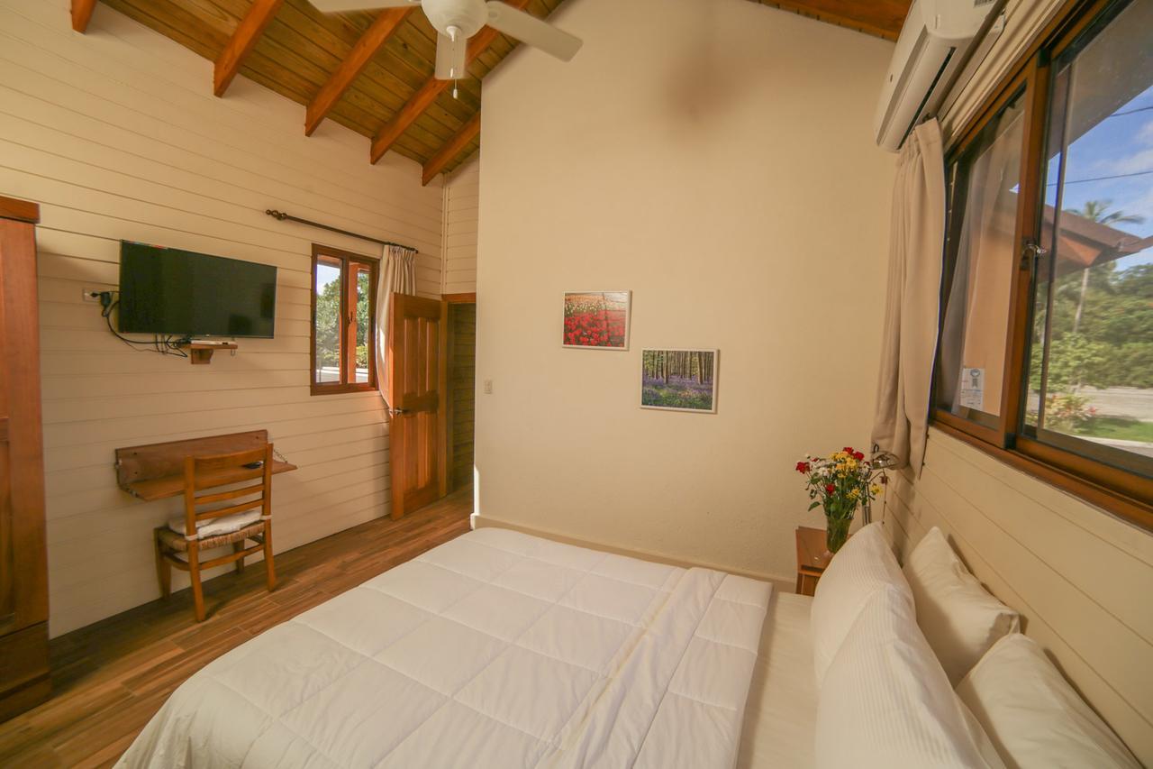 Carmen Hotel & Villas Харабакоа Экстерьер фото